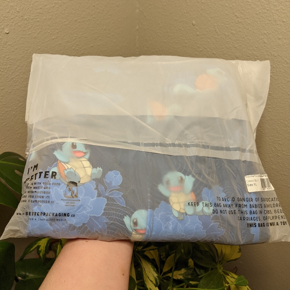 Squirtle Flower Cuffed Pants (Blackmilk)